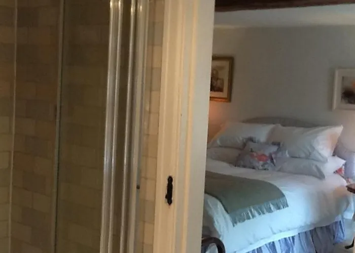 Bed & Breakfast Swan 4*